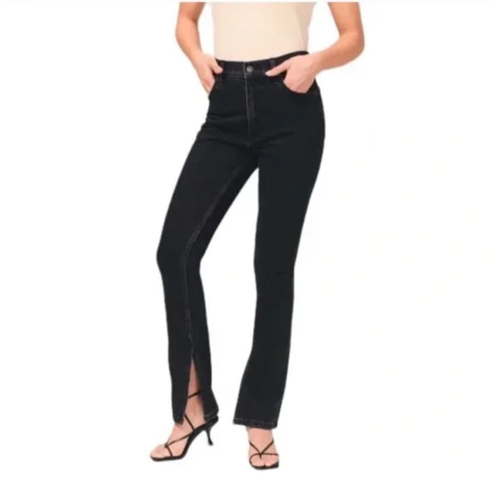 Abercrombie the skinny high rise jeans size 20/35.